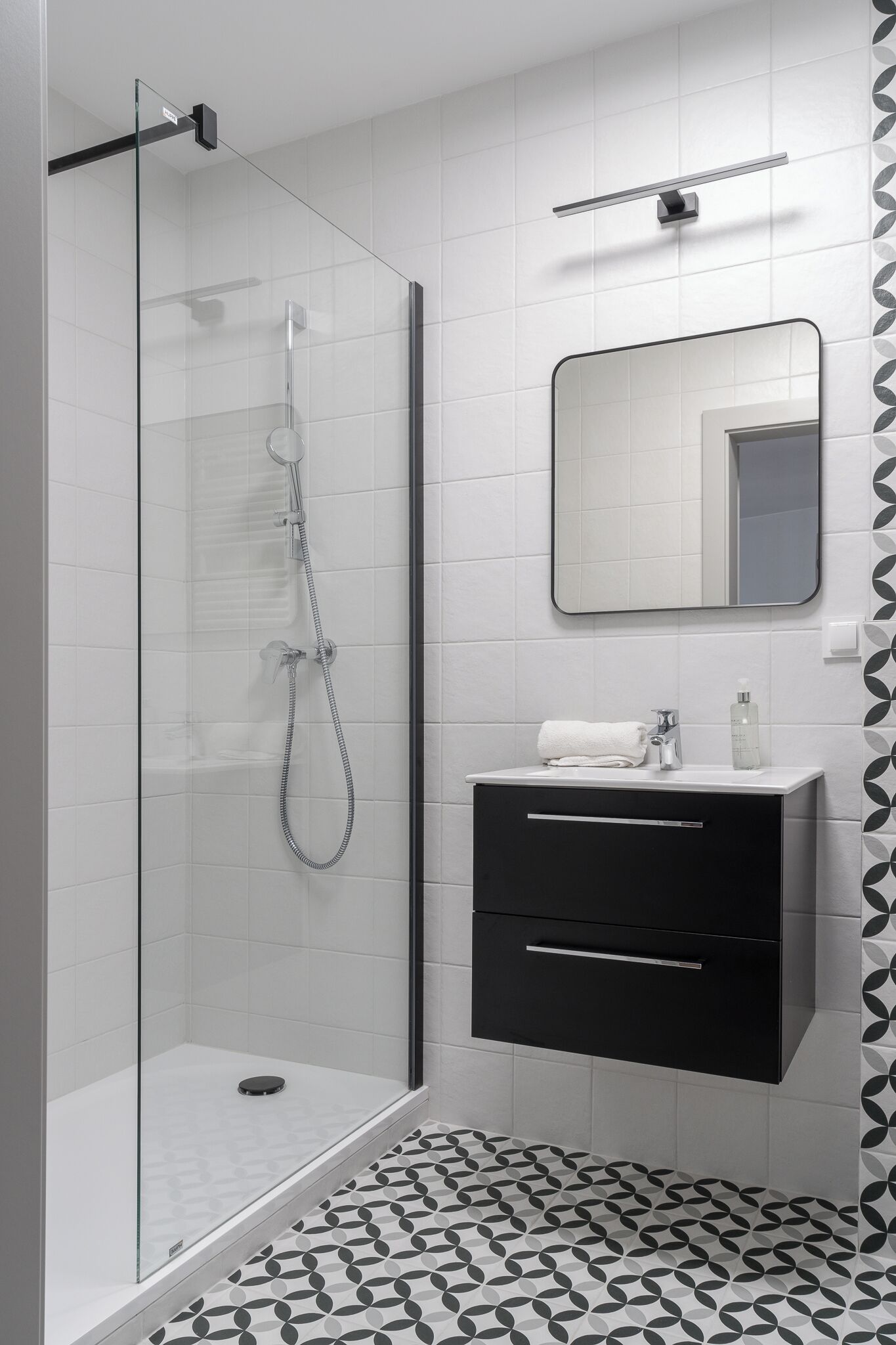 Appartement, 1 chambre, balcon | Salle de bain