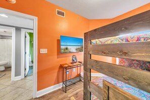 Appartamento, letti multipli (Majestic Beach Towers 2-404) | 3 camere, Wi-Fi