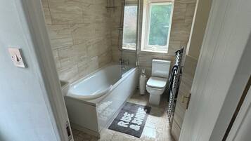 Towels, soap, shampoo, toilet paper