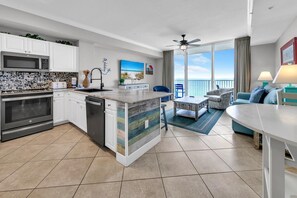 Lägenhet - 1 kingsize-säng med bäddsoffa (Tidewater 1916) | Eget kök | Ugn och brödrost