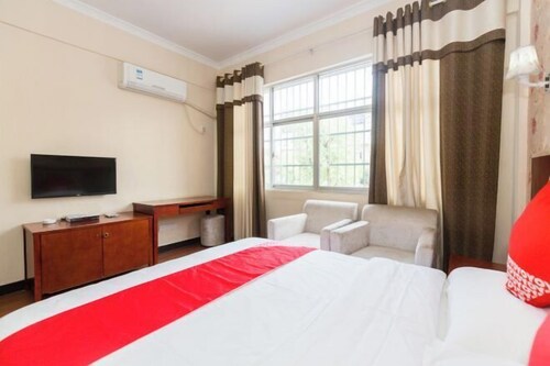 OYO Changsha Xiangji Hotel
