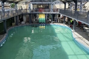 Piscine couverte