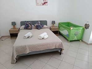 4 quartos, Wi-Fi, roupa de cama