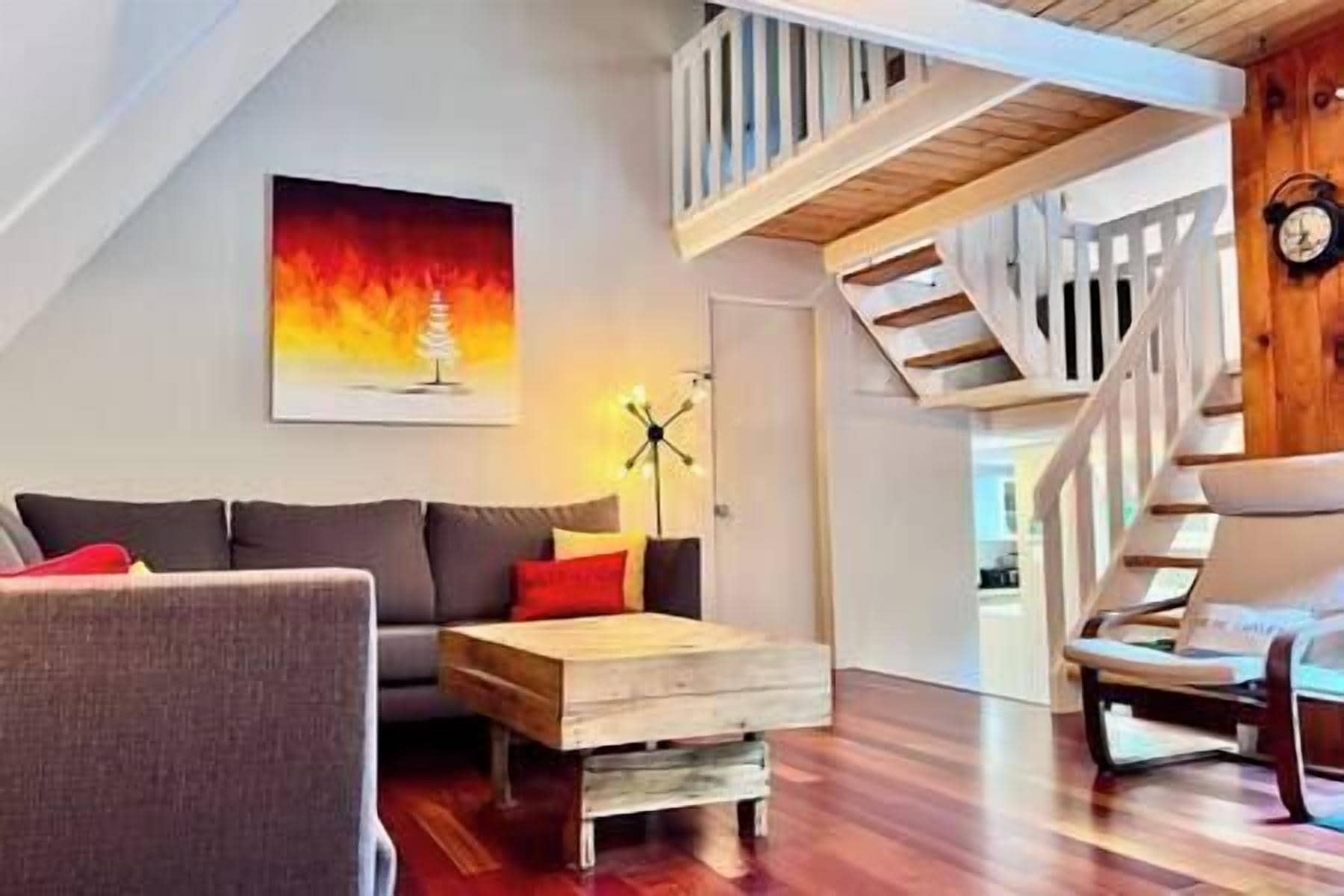 Télévision, cheminée