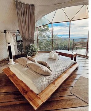 1 dormitori, wifi i roba de llit 