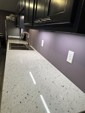 Micro-ondas, fogão, cooktop, lava-louças