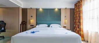 Friendship Peak Hotel