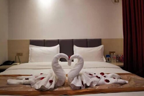 Century Business Hotel