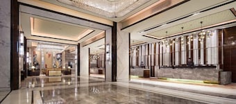 Landmark Hotel (Guangxi University)