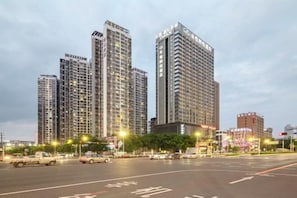 View from property - Landmark Hotel (Guangxi University) (Nanning)