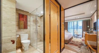 Landmark Hotel (Guangxi University)