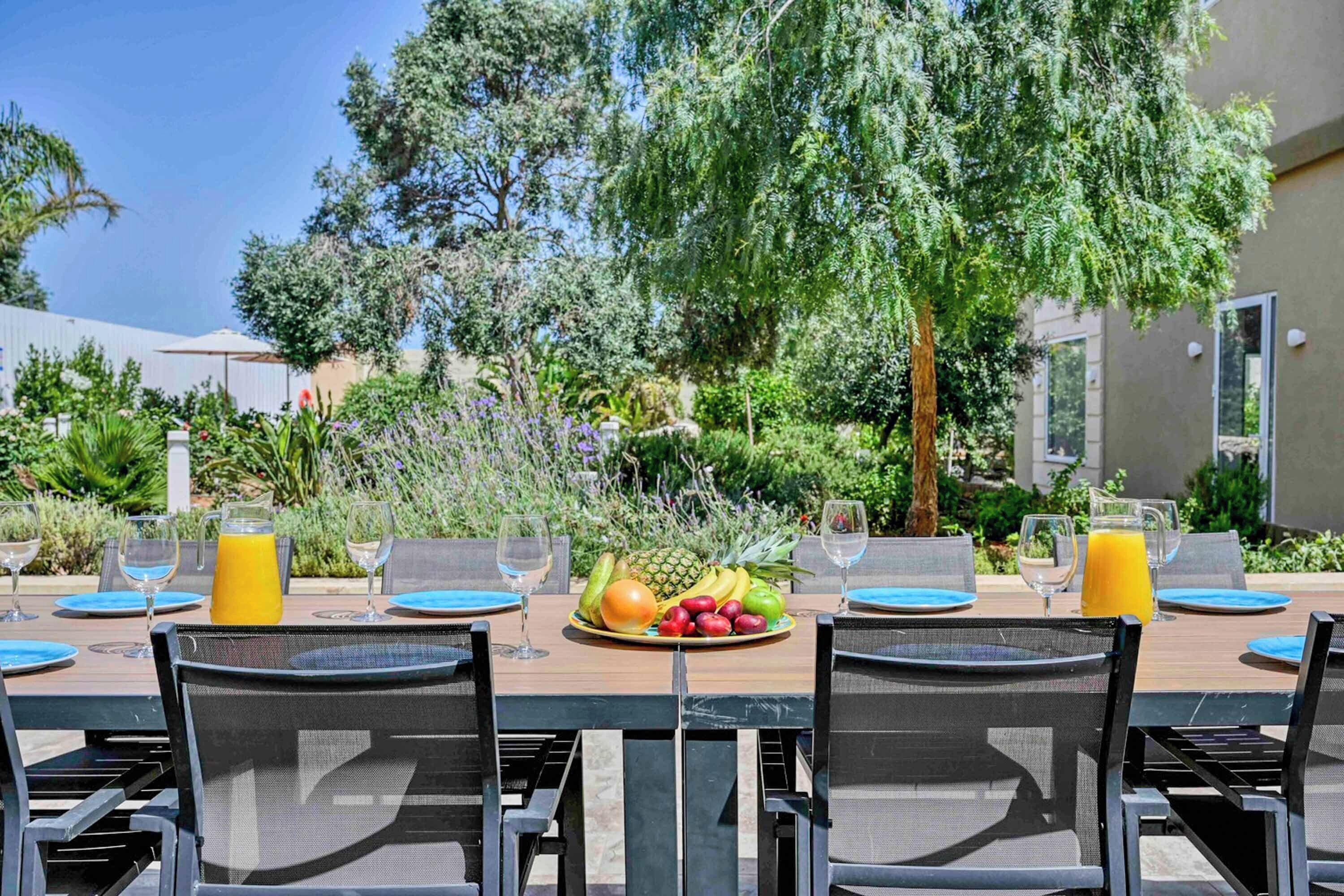 Villa (5 Bedrooms) | Exteriör