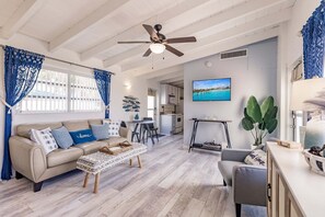 TV, offices - Casa mar - 10 Premium (Siesta Key)