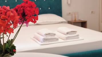 Classic Studio | Living area | TV