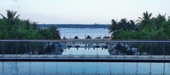 Shanshui Shiji Holiday Hotel
