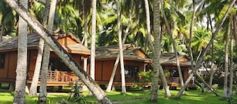 Shanshui Shiji Holiday Hotel