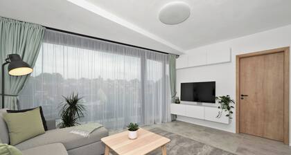 Fully equipped Apartment, Terrace, Free parking & Netflix