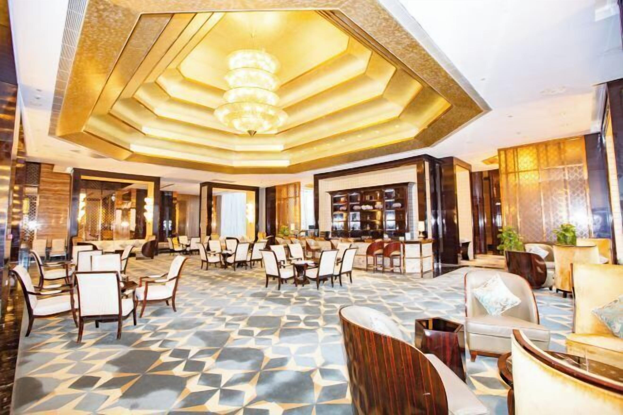 Lobby-Lounge