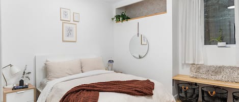 2 soverom, strykejern/-brett, wi-fi og sengetøy