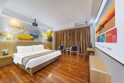 Chaozhou Hotel Branch (Chaozhou Ancient City Paifang Street)