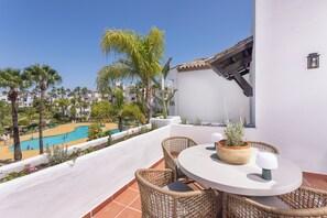 Leilighet | Utendørsservering