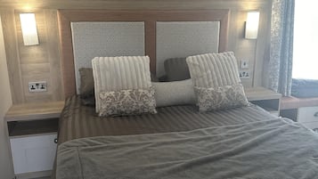 2 kamar tidur, Wi-Fi gratis, dan seprai linen