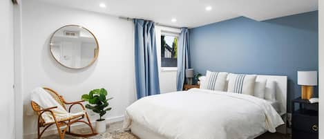 2 habitaciones, tabla de planchar con plancha, wifi y ropa de cama