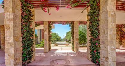 Spacious Oasis Spring Training Pool Tennis