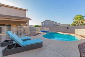 House | 4 bedrooms - Spacious Oasis Spring Training Pool Tennis (Surprise)