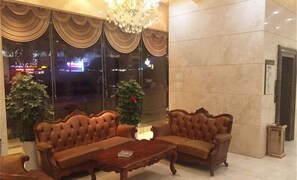 Lobby - Haotai City Hotel (Jingzhou Renxinhui) (Jingzhou)