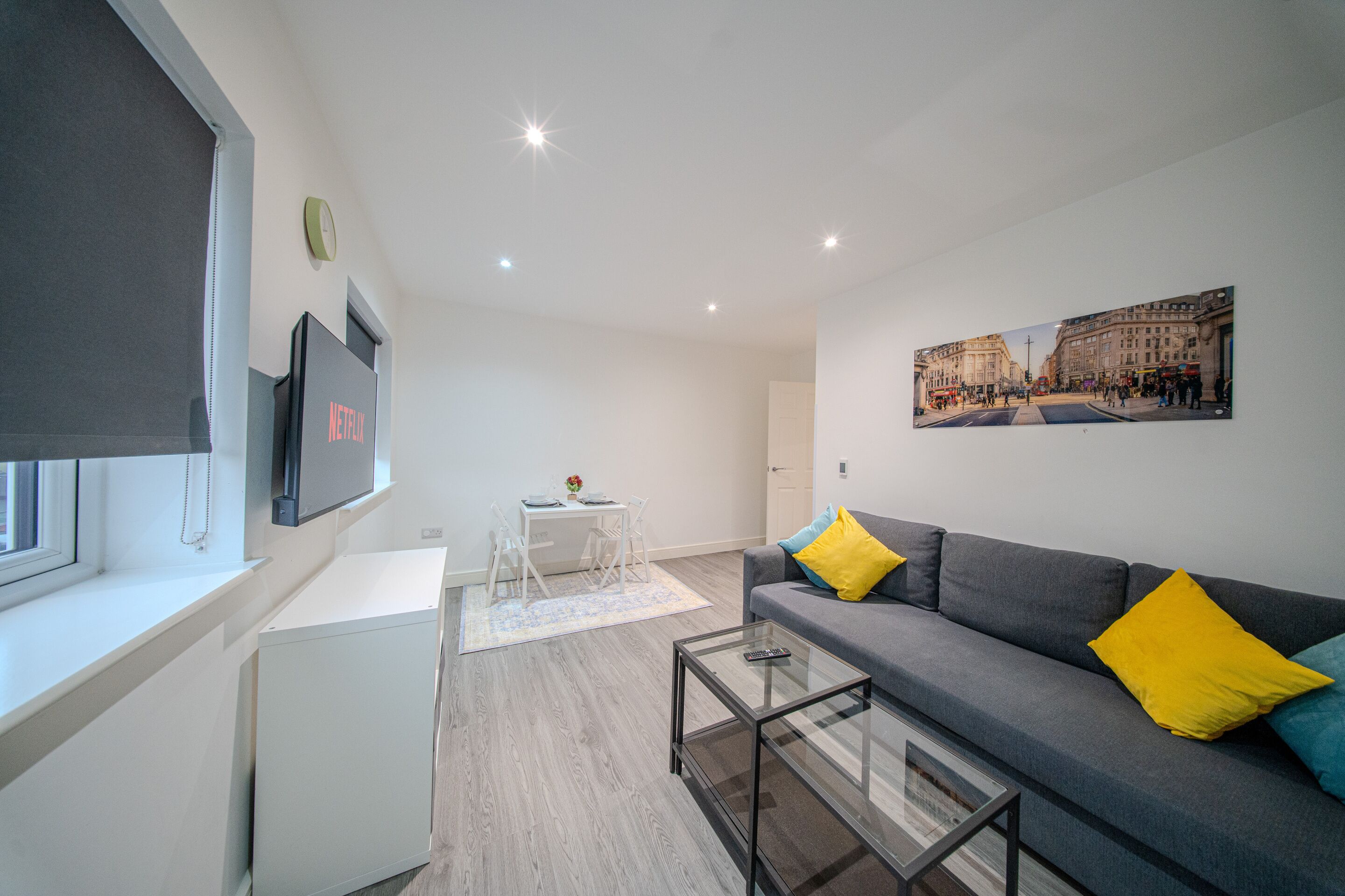 Luxury Apartment, Private Bathroom (One Bedroom) | Lounge