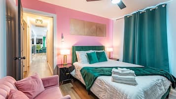 4 makuuhuonetta, silitysrauta/-lauta, vauvan matkasänky, ilmainen Wi-Fi