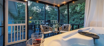 NewRiverGorge4bedroom#HotTuB#FiRePit#GameRooM#BBQGrill#PetFriendly