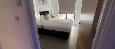 Appartement, salle de bain privĂ©e (1 Bedroom) | SystĂšme dâinsonorisation, fer et planche Ă repasser