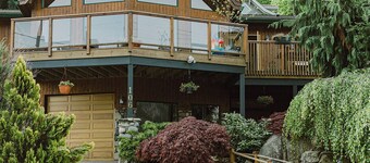 Modern Mountain Studio with Firepit - 4.9 Stars / 102 Reviews on Other Platform