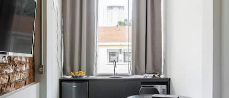 Economy Single Room | Free WiFi