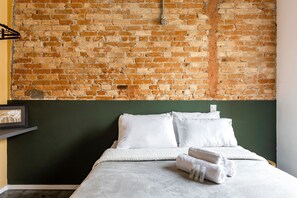 Superior Suite | Free WiFi, bed sheets - Zest Teodoro (São Paulo)