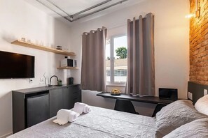 Deluxe Studio - Zest Teodoro (São Paulo)