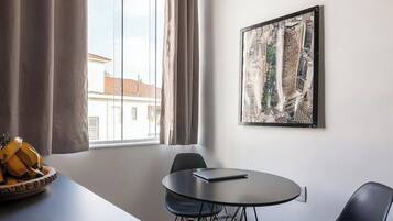 Estúdio luxo | Opções para refeição