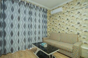 Besorolás nélküli kép, 4. 20 közül, gomb