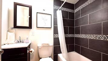House | 1 bedroom