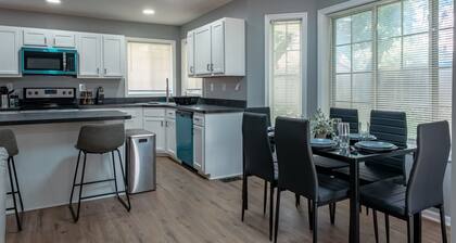 Cozy Modern Villa in New Castle