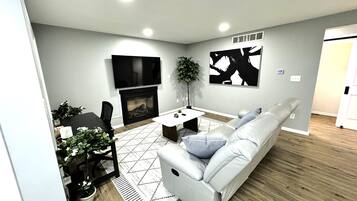 House | 3 bedrooms, desk, Internet