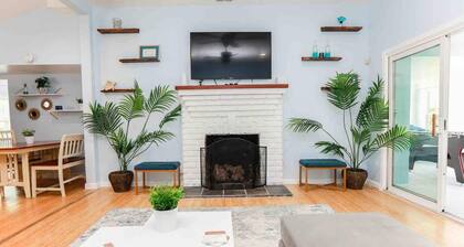 Bay Oak Beach Cottage