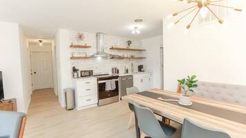 Apartment | 3 bedrooms, Internet