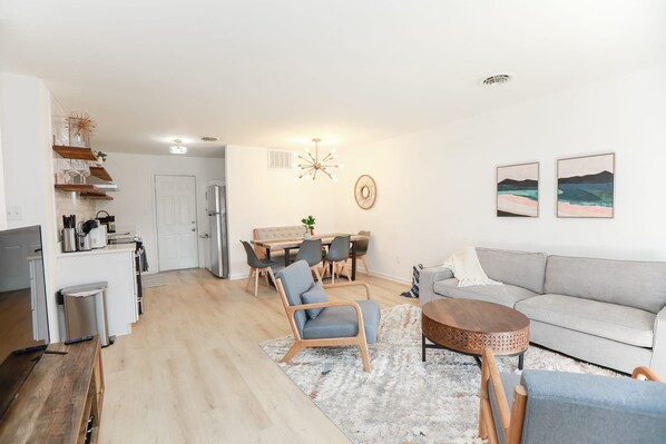 Apartment | 3 bedrooms, Internet - Bayside Bliss in the Heart of East Ocean View (Norfolk)