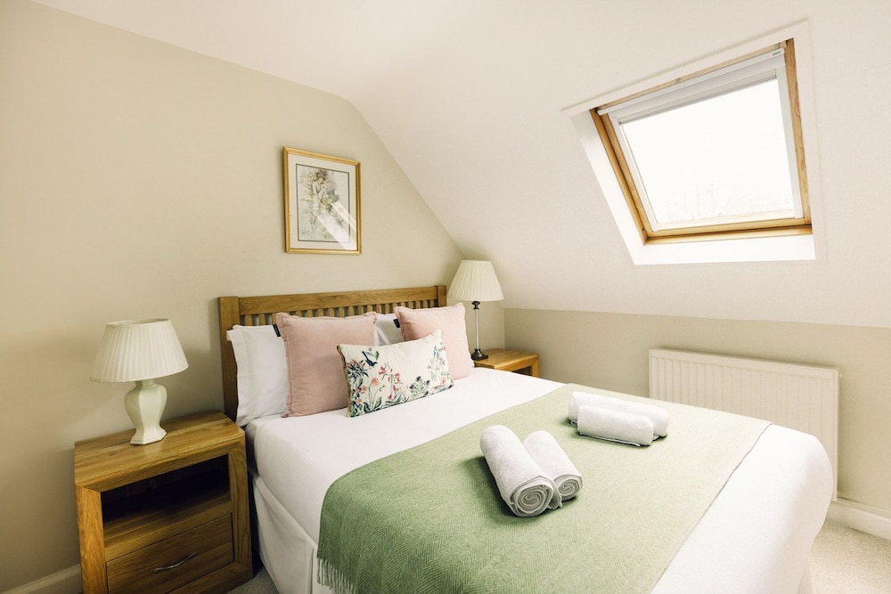 Cotteswold House by null