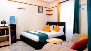 1 chambre, fer et planche à repasser, Wi-Fi, draps fournis