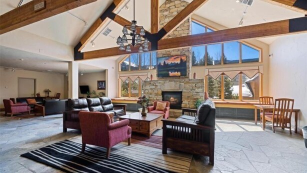 Unclassified image, 1 of 29, button - 4 Bedroom Condo at Gateway Lodge Near Mountain House Base (Keystone)