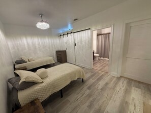 2 camere, ferro/asse da stiro, Wi-Fi, lenzuola